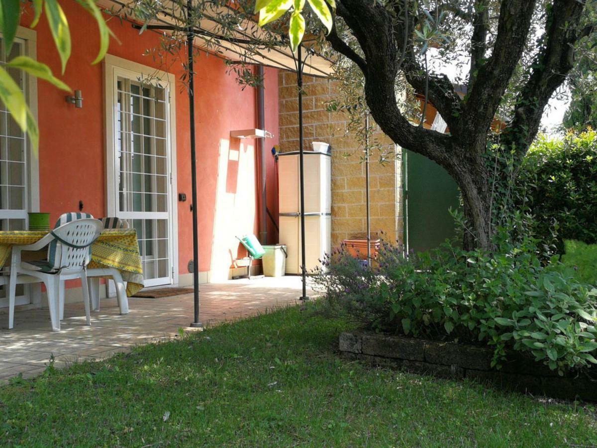 Casa Vacanze Stefy Pescantina Exteriör bild